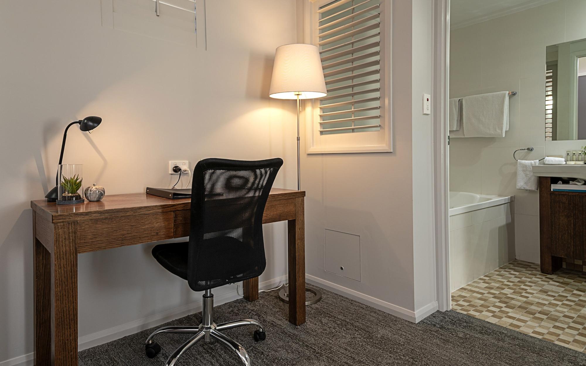 Coachmans Inn Warwick Bagian luar foto