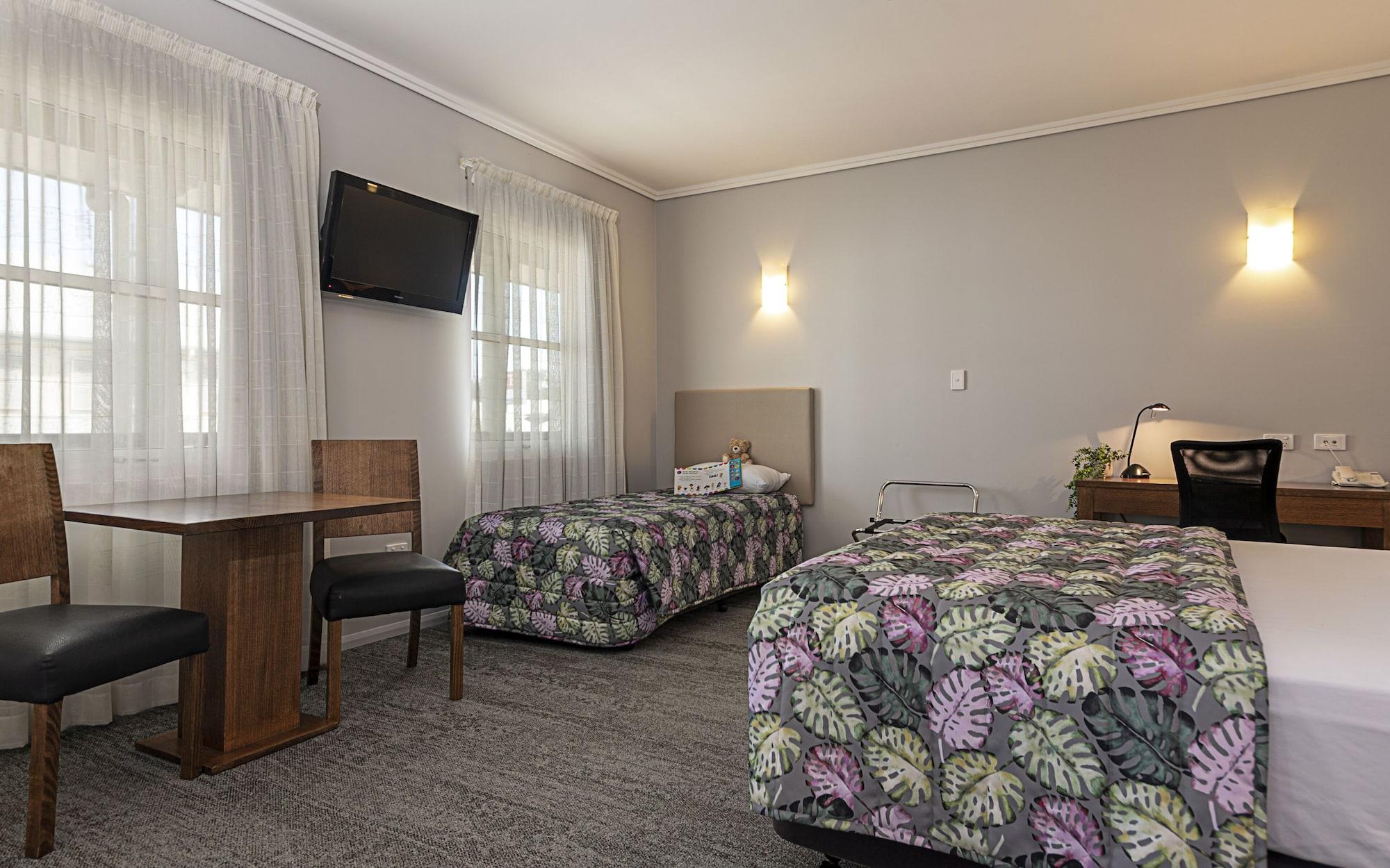Coachmans Inn Warwick Bagian luar foto